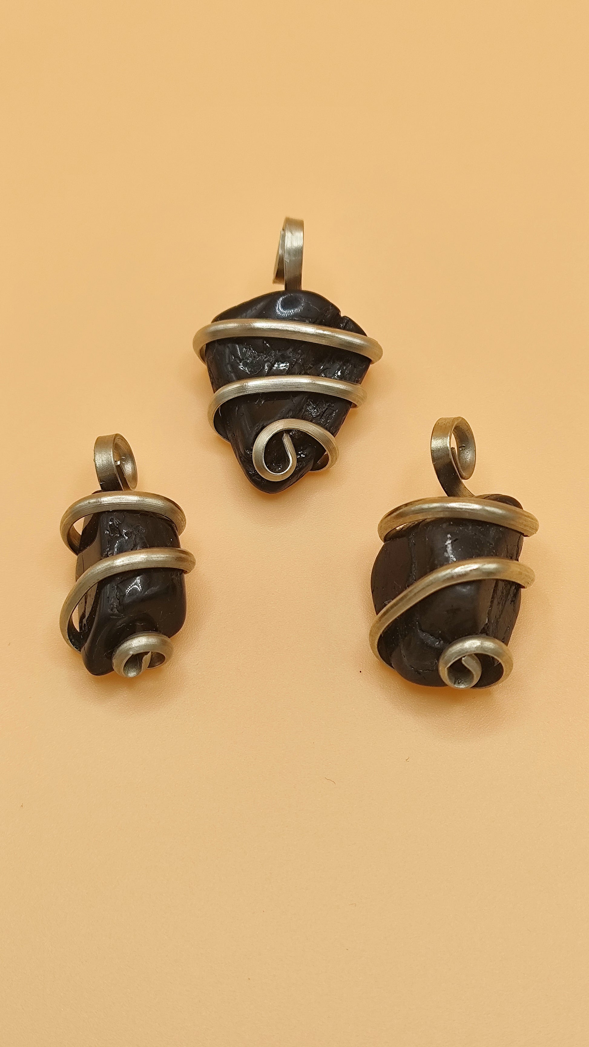 Colgante de Turmalina Negra